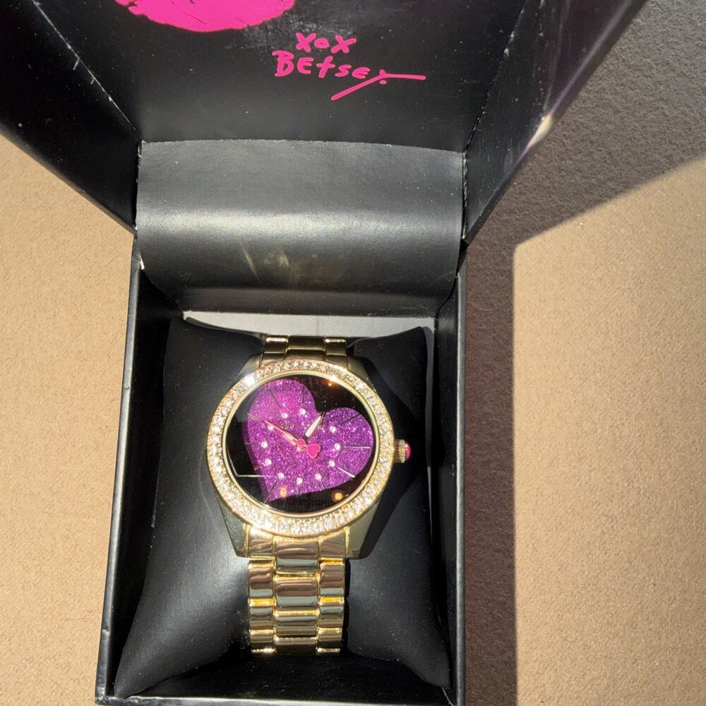 Betsey Johnson Women’s Watch Link Band and Purple Glitter Heart w Crystals-